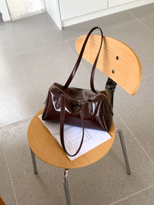 Bolso de Hombro Versátil para Mujer, Marca Bellmont, Contáctame para Bolsos de Diseño de Lujo con Calidad 5A y Estilo Personalizado - Product Image 3