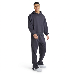 Nuevo Diseño de Conjunto Deportivo de Dos Piezas para Hombre, Pantalones Deportivos Acampanados con Sudadera con Capucha, Conjuntos Deportivos a Precio de Mayoreo - Product Image 1