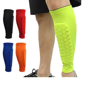 Equipaggiamento protettivo per sport all'aperto elastico in Nylon a nido d'ape antiurto al polpaccio ginocchiera <span class=keywords><strong>parastinchi</strong></span> caldi per il calcio - Product Image 1