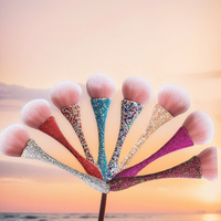 Brosse à ongles de petite taille personnalisée Diamond-Set outil de maquillage de beauté avec fard à joues poudre libre pour correcteur Logo/étiqueté