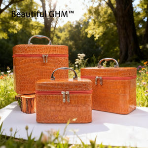 Sac de toilette et organiseur pour homme en PU résistant à l'eau avec fermeture éclair et motif lettres - Product Image 6