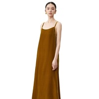862336-1 Robe nuisette longue en soie de mûrier et velours de soie authentique pour femme, style minimaliste, design de créateur, effet amincissant et flatteur pour la silhouette, collection été