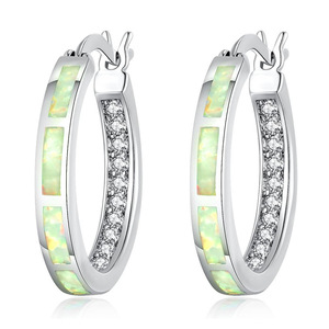 Orecchini a Cerchio in Argento 925 Placcato Rodio Bianco con Opale Incastonato e Accenti di Diamanti per Donna, Gioielli Classici per Uso Quotidiano - Product Image 1