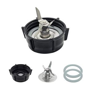 Repuestos para <span class=keywords><strong>Licuadora</strong></span> <span class=keywords><strong>Oster</strong></span> de Alta Calidad, 4 Cuchillas con Tapa de Base para Vaso y Tres Sellos de Goma, Material de Acero Inoxidable 304 - Product Image 1
