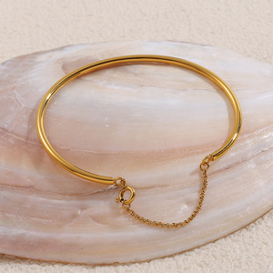Luxury Gold Stainless Steel Chain <b>Bracelet</b> 18K Plated <b>Bracelet</b> Jewelry For Wome - Product Image 2