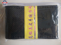 Cuir artificiel souple antidérapant avec aiguilles et tresse de fil sur le volant accessoires de voiture couverture de volant de voiture