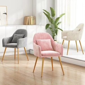 Chaise de salle à manger moderne en velours <span class=keywords><strong>beige</strong></span> avec pieds en métal doré <span class=keywords><strong>Fauteuil</strong></span> confortable pour la maison, le salon ou le restaurant - Product Image 4