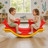 Balançoire d'intérieur pour enfants en forme de poisson, deux places avec poignées, prix d'usine, pour la crèche, la salle de jeux, la maternelle, la maison