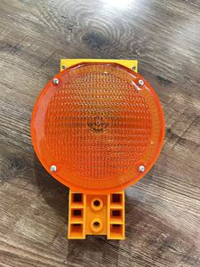 Luz de advertencia de llamarada LED recargable <span class=keywords><strong>solar</strong></span> Señal de barricada impermeable para Seguridad vial Color LED amarillo para exteriores - Product Image 5
