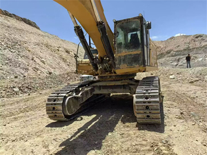 Excavatrice sur chenilles Caterpillar 355 NR4 d'occasion, CAT 355, force de creusement de 293 kN, débit de pompe de 779 L/min, pour travaux en carrière - Product Image 2