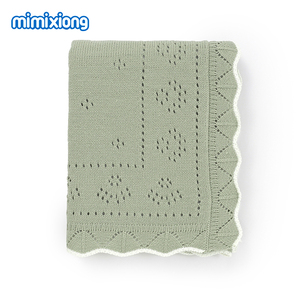 Novedad 2026 Mimixiong OEKO Tex Mantas de Algodón Tejidas para Bebé Recién Nacido con Adorable Borde de Concha y Patrón Hueco Sólido - Product Image 4