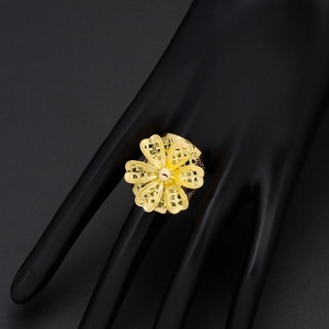 Nouvelle vente Jxx : Ensemble de bijoux indiens en laiton de haute qualité, plaqué or 24 carats, pour femmes, ensembles de bijoux de mariée - Product Image 4