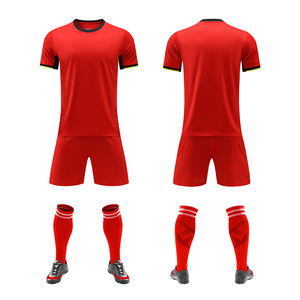 Polyester Voetbal Kit Voor Volwassenen En Kinderen Digitaal Afdrukken Logo/Patroon Gemaakt In China - Product Image 4