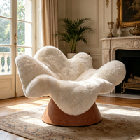 Fauteuil pivotant de luxe moderne et durable en fausse fourrure douce, motif pétales de fleurs blancs, idéal pour salon, chambre, appartement, salon de coiffure, hôtel