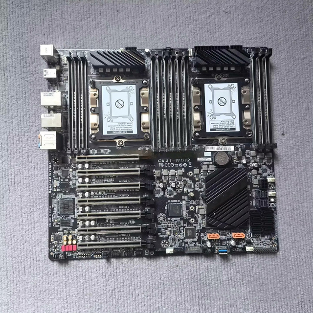 Original C621-WD12 Dual Socket LGA3647 Motherboard 12 DDR4 Slot Multi-GPU Support Rendering HPC Virtualization Server Mainboard