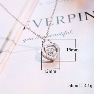 Elegante collana con ciondolo a cuore mobile, catena con charm in pietra scintillante per donna - Product Image 6