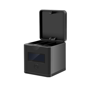 Adaptateur <span class=keywords><strong>de</strong></span> connecteur <span class=keywords><strong>de</strong></span> <span class=keywords><strong>batterie</strong></span> 750mAh * 3 <span class=keywords><strong>Chargeur</strong></span> <span class=keywords><strong>de</strong></span> stockage USB LED à 3 canaux Compatible avec les chargeurs <span class=keywords><strong>de</strong></span> <span class=keywords><strong>batterie</strong></span> <span class=keywords><strong>Hero</strong></span> 7 et <span class=keywords><strong>Gopro</strong></span> Hero8 - Product Image 1