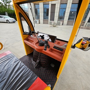 Triciclo Eléctrico 72V 52Ah 2000W con Motor sin Escobillas, Capacidad de Carga 300-400kg, Autonomía 50-70km, para Turismo y Transporte de Mercancías - Product Image 3
