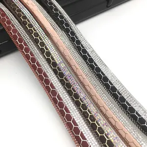 2021新款定制3D时尚衣服铁在水晶条纹绑带链条上热固定水钻修饰件用于服装装饰