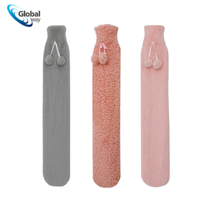 Bouteille d'eau chaude de <span class=keywords><strong>grande</strong></span> <span class=keywords><strong>taille</strong></span> avec ceinture longue-Sac en caoutchouc injectable avec couvercle moelleux détachable, chauffe-<span class=keywords><strong>taille</strong></span> de thérapie par la chaleur - Product Image 1