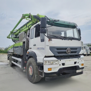 Camion pompe à béton Zoomlion ZLJ5230THBTE à flèche de 37 m, haute efficacité, débit de 100/60 m³/h et portée de 36,5 m - Product Image 1
