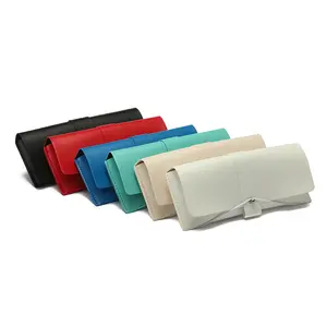 Ensemble d'emballage personnalisé pour <span class=keywords><strong>lunettes</strong></span> : Étui <span class=keywords><strong>en</strong></span> <span class=keywords><strong>cuir</strong></span> PU, chiffon doux et sac, boîtes portables de haute qualité avec logo personnalisé pour <span class=keywords><strong>lunettes</strong></span> de soleil - Product Image 2