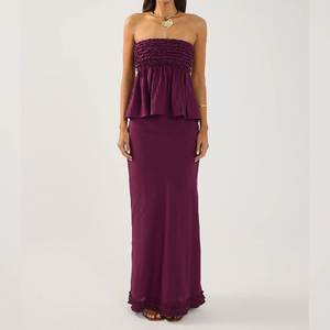 Usine de vêtements pour femmes personnalisés Top sans bretelles à volants Tops et chemisiers pour femmes prune - Product Image 1