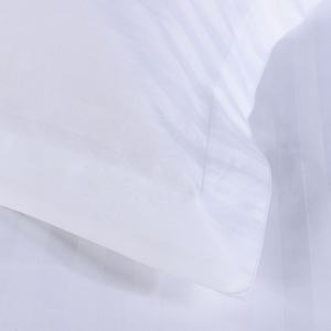 100% blanc 300TC coton ensemble de literie d'hôtel <span class=keywords><strong>housse</strong></span> de <span class=keywords><strong>couette</strong></span> et drap-<span class=keywords><strong>housse</strong></span> avec techniques tissées à rayures de 3cm - Product Image 4