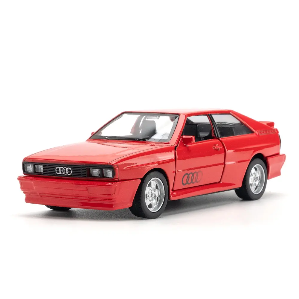 1/36 Audi Quattro 1980ダイキャスト車両ヴィンテージカーおもちゃシミュレーション