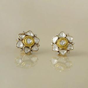 Boucles d'oreilles clous en diamant rond brillant de créateur, en argent sterling 925, bijoux fins pour cadeau d'anniversaire - Product Image 4