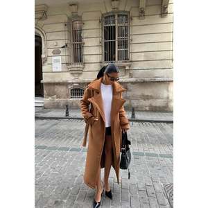 Manteau long vintage en velours côtelé beige avec détail en fourrure de lapin amovible, fermeture éclair simple, respirant, taille XS, imprimé hiver - Product Image 1
