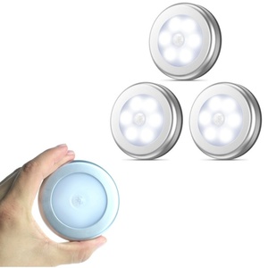 Luz con Sensor de Movimiento PIR Inalámbrico, Luz LED para Armario, Gabinete, Escalera y Pasillo, Funciona con Batería - Product Image 3