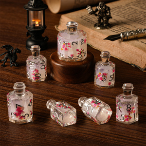 Série de potions secrètes d'alchimiste : dés en résine à bords tranchants avec cœur liquide de fleurs de qualité supérieure pour <span class=keywords><strong>Donjons</strong></span> <span class=keywords><strong>et</strong></span> <span class=keywords><strong>Dragons</strong></span> - Product Image 6