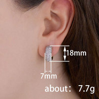 Kadınlar için Pave Kübik Zirkonya Halka Küpeler, 18mm, İki Renkli Altın Kaplama Pirinç Hip Hop Huggies, Beyaz Altın ve Altın