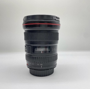 Objectif plein format Canon EF 17-40mm F/4 L USM d'occasion, très demandé - Product Image 1