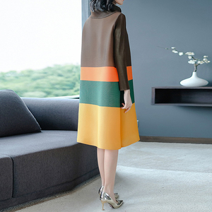 Neue kontrast farbe state kragen lange personalisierte mode trend plissee koreanischen kleid für frauen - Product Image 6