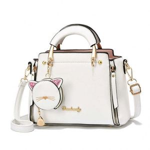 Bolso de mano de diseño de alta gama con borlas de diamantes de imitación y tejido hueco hecho a mano, adecuado para mujeres. - Product Image 1