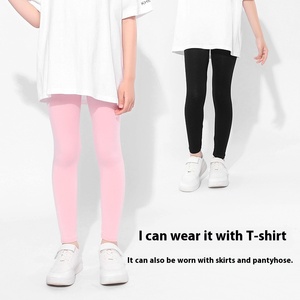 <span class=keywords><strong>Leggings</strong></span> Estivi Traspiranti a Vita Media Ultra-Sottili in Viscosa con Logo in Vita per Bambine, Abbigliamento Esterno per Bambine, Abbigliamento per Neonate - Product Image 3