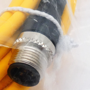 Nieuwe en originele 380210 sensor op voorraad in magazijn PLC programmeringscontroller - Product Image 1