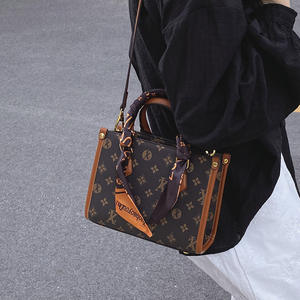 <span class=keywords><strong>Borse</strong></span> di Lusso da <span class=keywords><strong>Donna</strong></span> 2025 in PU, <span class=keywords><strong>Borse</strong></span> Firmate di <span class=keywords><strong>Marche</strong></span> Famose, Borsa Lous per Donne, <span class=keywords><strong>Borse</strong></span> a Tracolla Trendy - Product Image 5