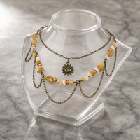 Nouveau collier superposé avec pendentif lune en pierres irrégulières pour femme, style vacances, perles