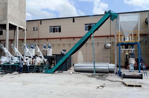 Granulateur de biomasse fiable / Presse à granulés de bois / Moulin à granulés d'alfalfa ou d'herbe complet / Ligne de production de granulés de bois - Product Image 4