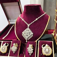 Juego de Joyería Nupcial India Chapada en Rodio, Collar y Aretes Largos Estilo Dubái y Arabia Saudita
