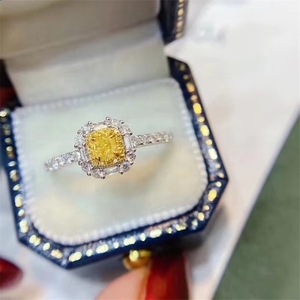 Anillo de Compromiso de Oro de 18 Quilates con 0.55CT de Color Amarillo, Precio de Fábrica Xinfly - Product Image 3