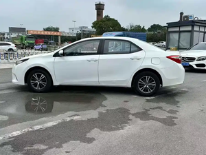 Voitures d'occasion de haute qualité Levin 2014 1.6G CVT Édition Elite Faible consommation de carburant Facile à gérer dans les conditions routières difficiles - Product Image 3