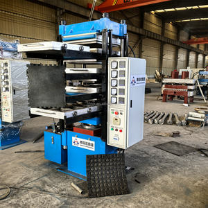 Macchina Vulcanizzatrice a Quattro Strati 50T 500x500 per Piastrelle in Gomma, Pressa a Caldo per Tappetini in Gomma - Product Image 5