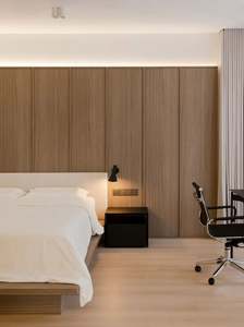 Armoire en bois, placards en bois massif, portes en bois massif avec tiroirs, fermeture à charnières, design de meubles de chambre à coucher, organisateur de luxe pour chambre à coucher - Product Image 3