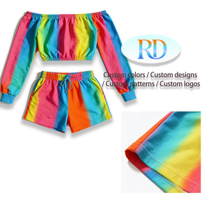 ชุดเสื้อครอปและกางเกงขาสั้นลายสายรุ้งสำหรับเด็กผู้หญิง ชุดฤดูร้อน 2 ชิ้นสำหรับเด็ก ชุดลำลองชายหาดสำหรับเด็กผู้หญิงตัวเล็ก - Product Image 6