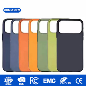 Funda Magnética de Silicona Líquida Laudtec para iPhone 12-17, Ultrafina, Antihuellas y Antimanchas, Forro de Terciopelo, Agradable al Tacto - Product Image 1