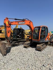 8.5TON DX85-9C Doosan รถขุดมือสองพร้อมเครื่องพ่นสีเดิม EPA - Product Image 6